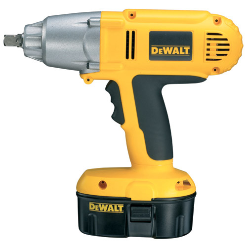 LLAVE DE IMPACTO DEWALT. COMPACTO Y POTENTE 